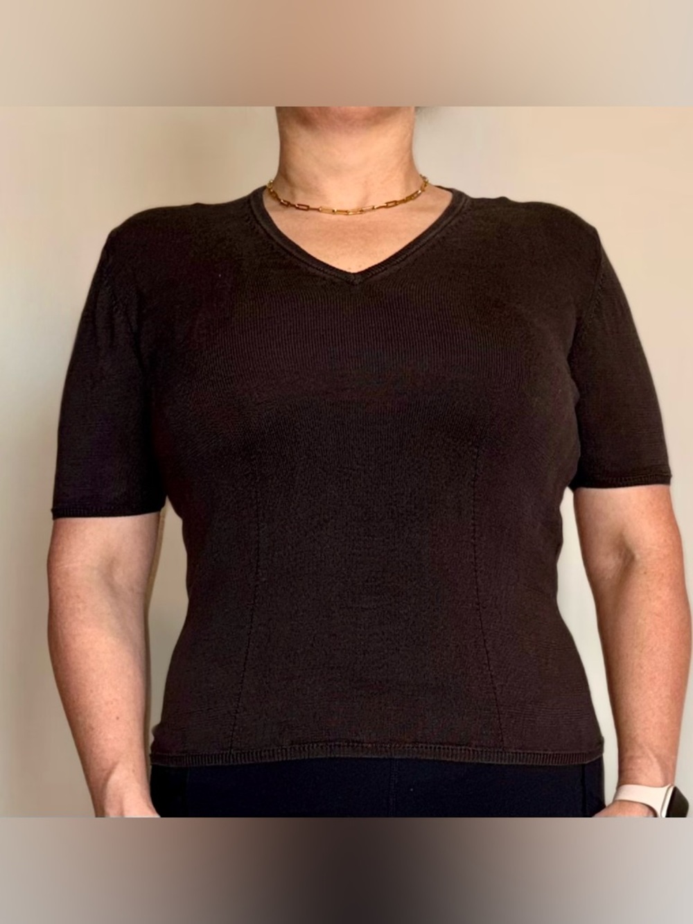 Emanuel Ungaro Petite V-Neck Short Sleeve Top in Charcoal - Picture 2 of 10